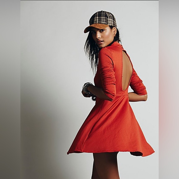 Free People Dresses & Skirts - FP FREE PEOPLE Flirt and Flare Dress MEDIUM